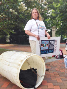 Jeanne Lou Shuck Hull at Chained Dogs Protest